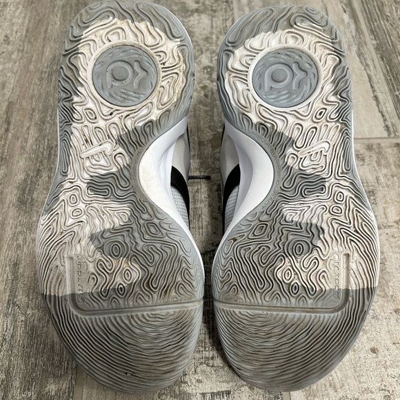 EUC Nike KD Trey 5 X Men’s Basketball Shoes - Picture 8 of 10